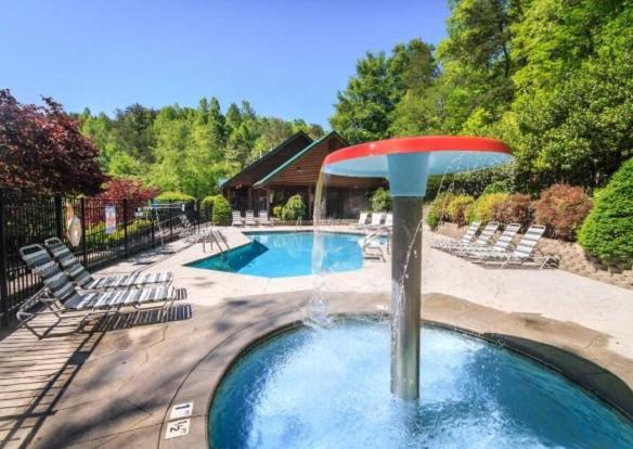 Another Day In Bearadise By Stony Brook Cabins Gatlinburg Exteriör bild