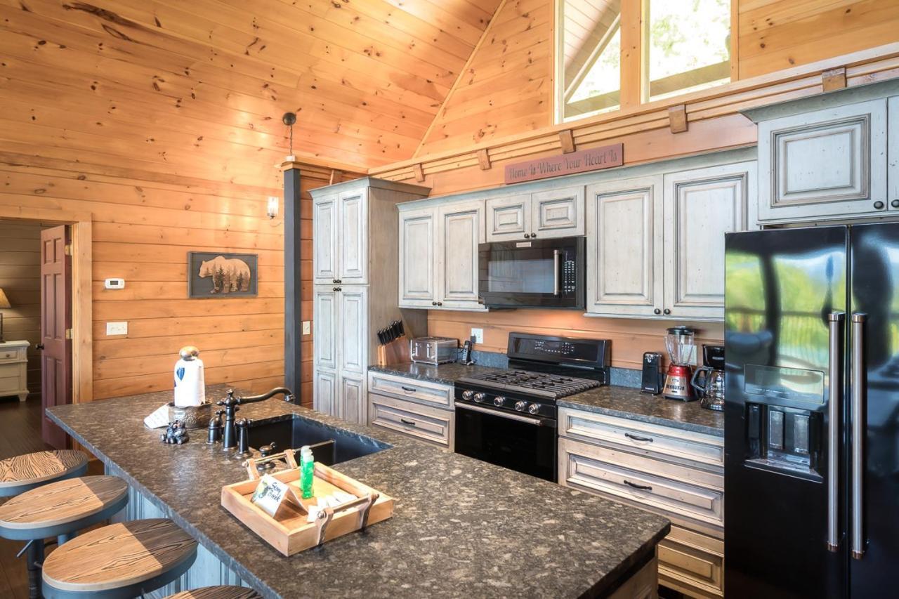 Another Day In Bearadise By Stony Brook Cabins Gatlinburg Exteriör bild
