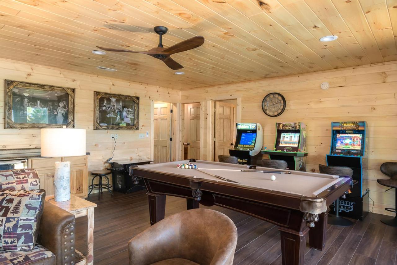 Another Day In Bearadise By Stony Brook Cabins Gatlinburg Exteriör bild